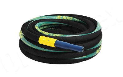 How to Keep Safe When Using a Sand Blast Hose